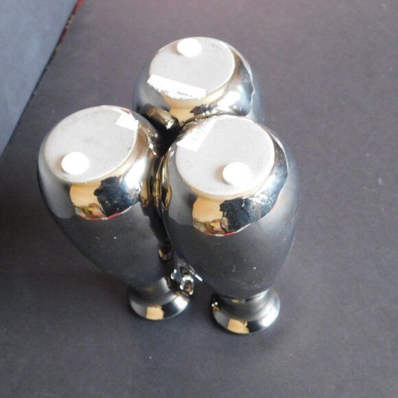 3 section chrome or stainless bud vase near mint condition - Picture 7 of 8